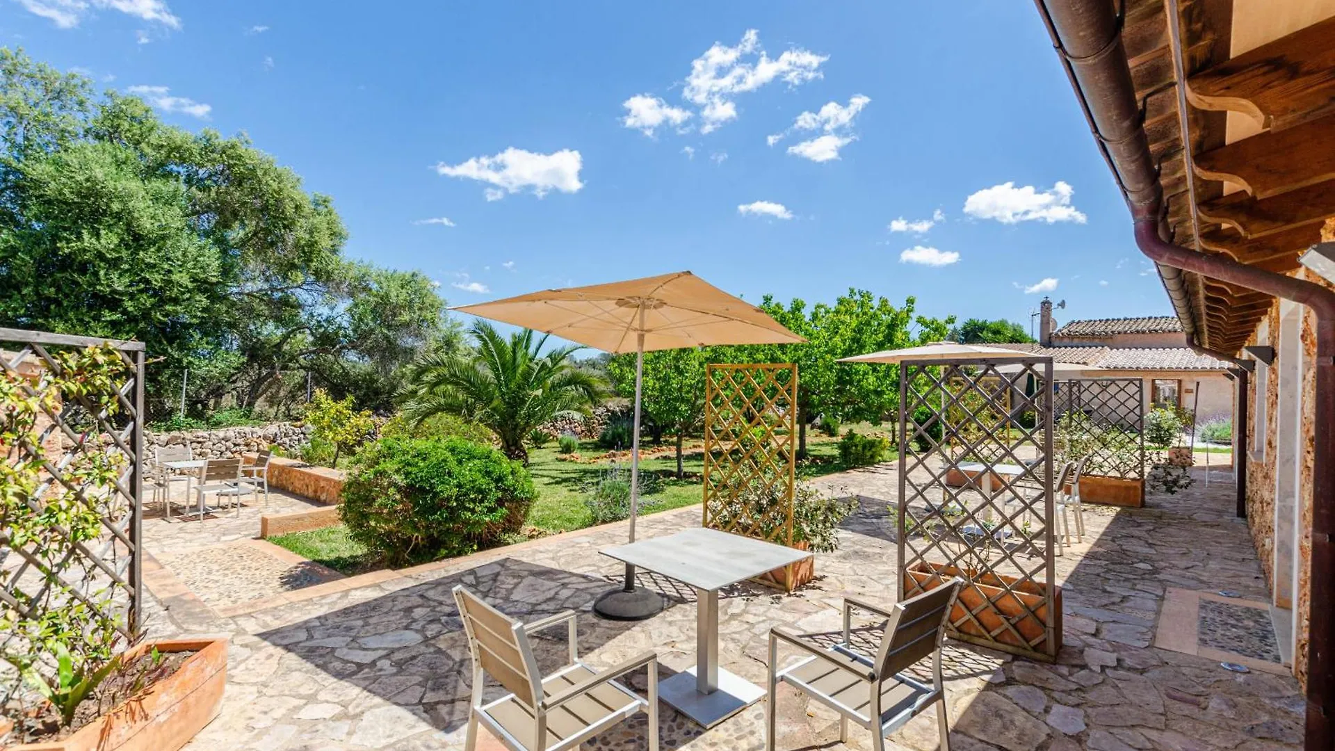 Yourhouse Agroturismo Can Porreti La Figuera للوريت دى فيستا أليجر إسبانيا
